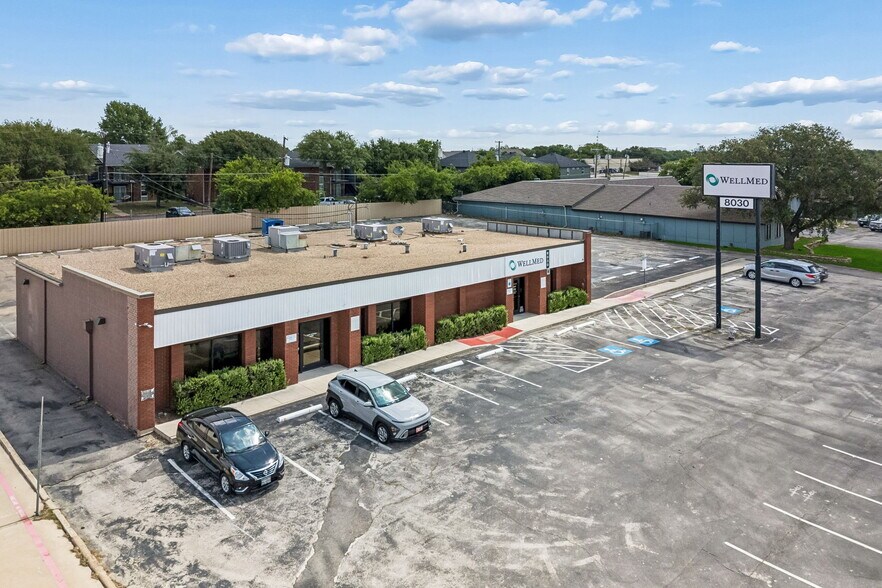 More Photos Of 8030 Camp Bowie West Blvd, Fort Worth Medical For Sale