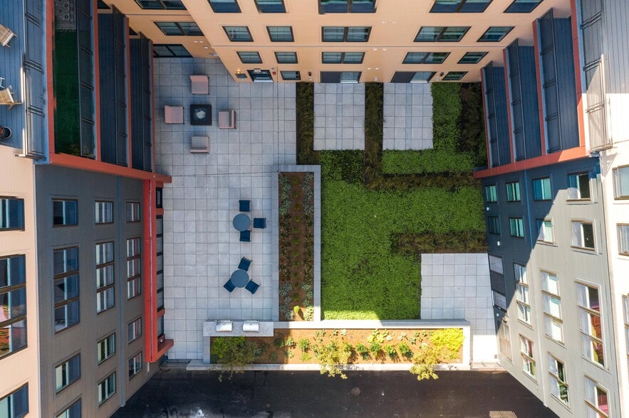 More Photos Of 100 Mathewson St, Providence Apartments For Lease