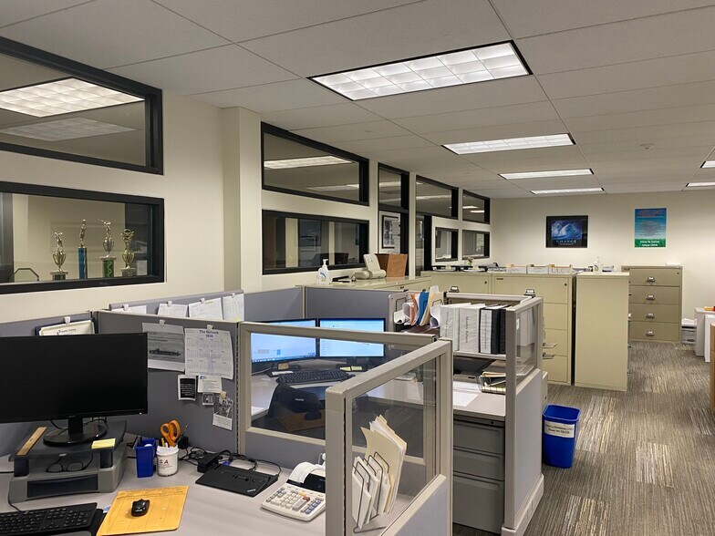 More Photos Of 15 Mullen Rd, Enfield Office For Sale