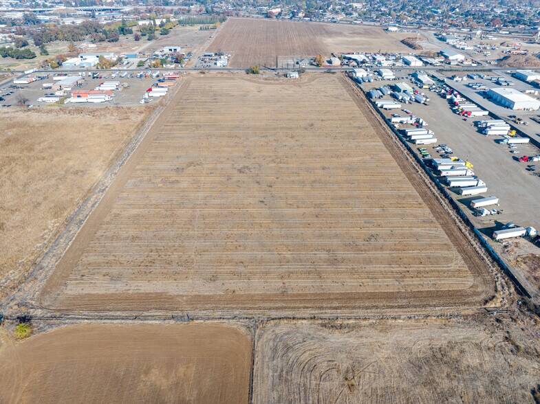 More Photos Of 864 E Childs Ave, Merced Warehouse For Sale