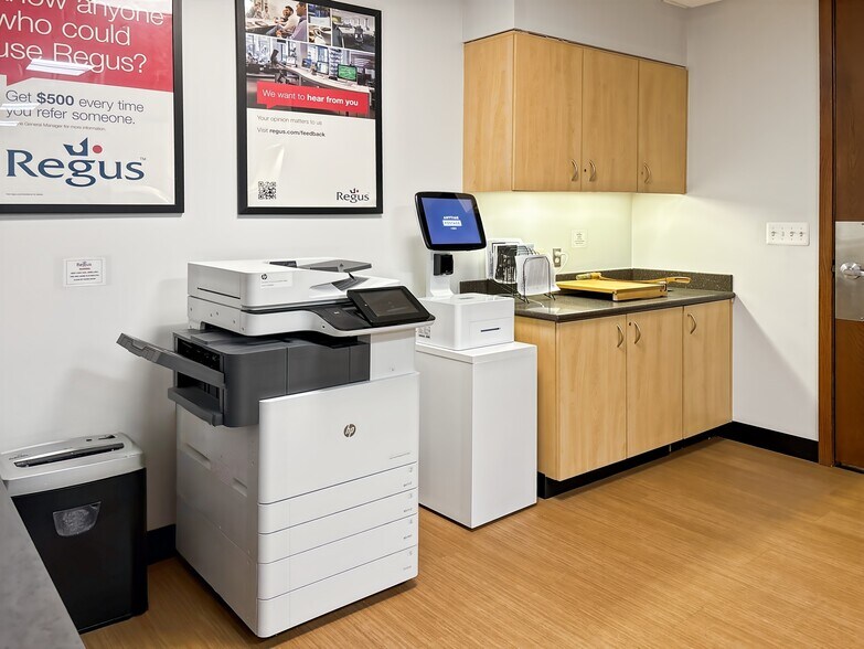 More Photos Of 100 W Big Beaver Rd, Troy Coworking Space