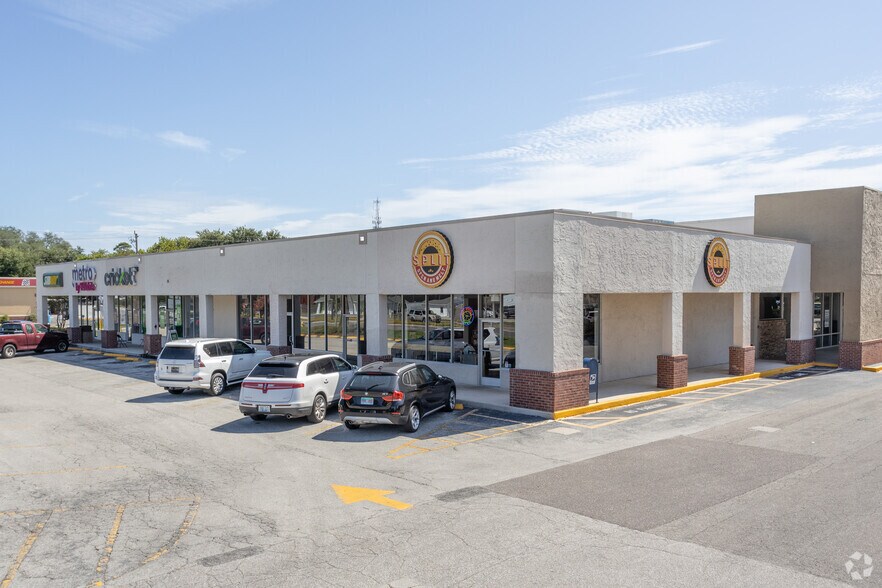 More Photos Of 1702-1782 S 8th St, Fernandina Beach Storefront For Lease