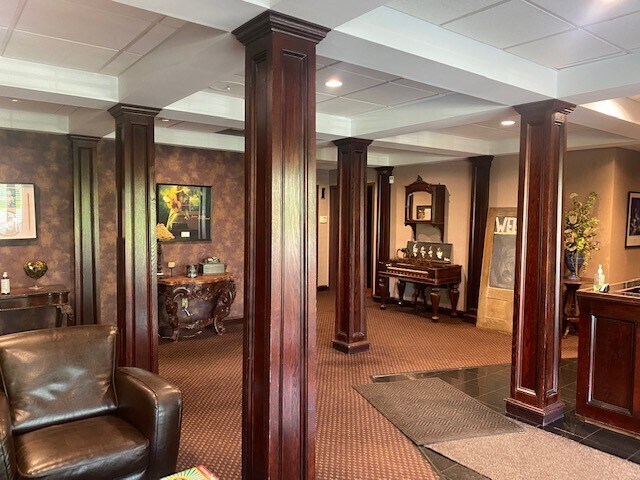 More Photos Of 170 Linden Oaks Dr, Rochester Office For Sale
