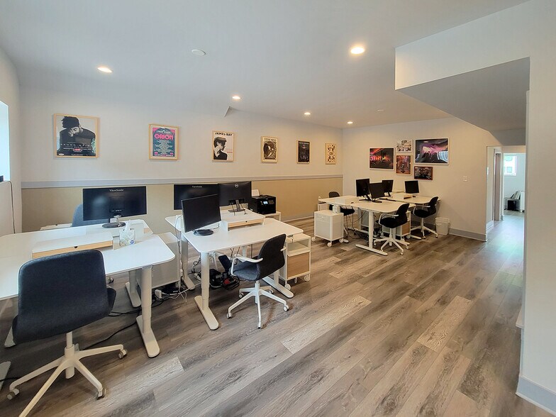 More Photos Of , Austin Unknown For Sale