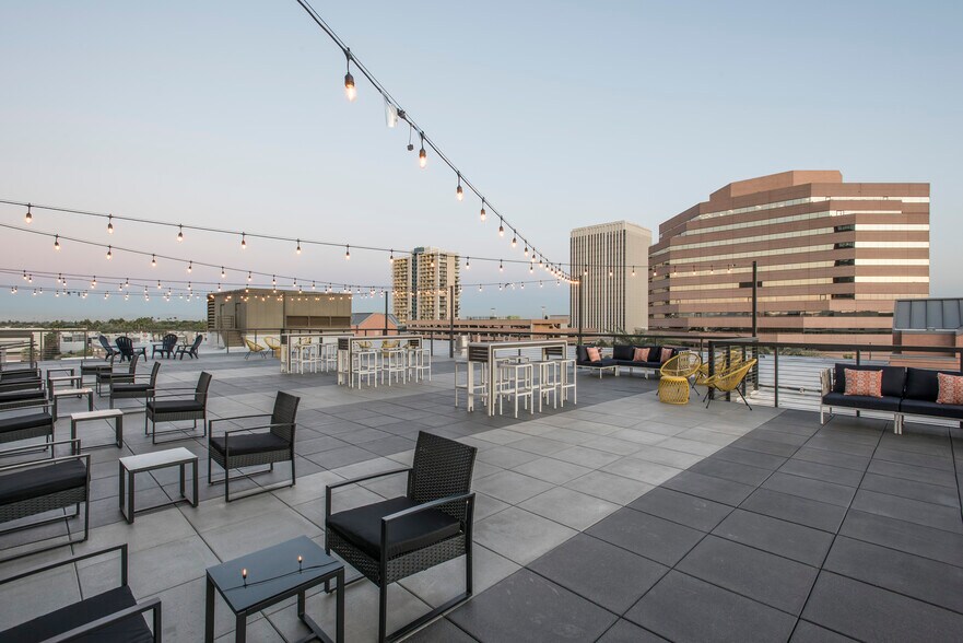 More Photos Of 3550 N Central Ave, Phoenix Office For Lease