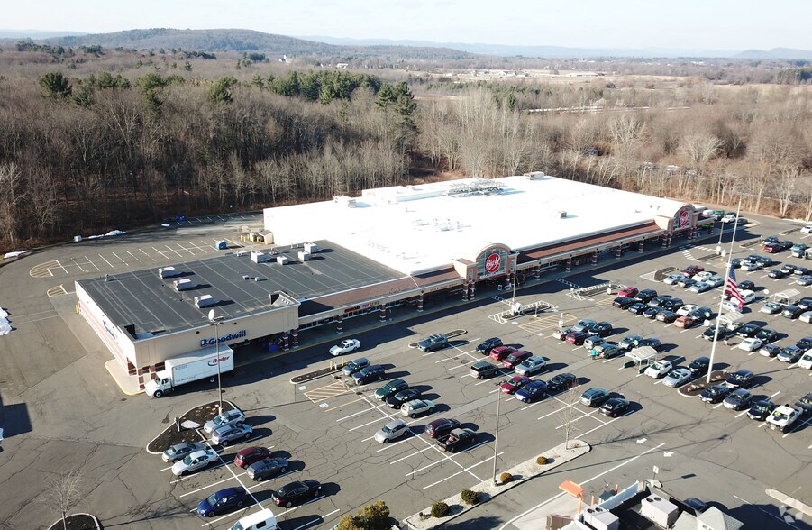 Primary Photo Of 181 University Dr, Amherst General Retail For Lease