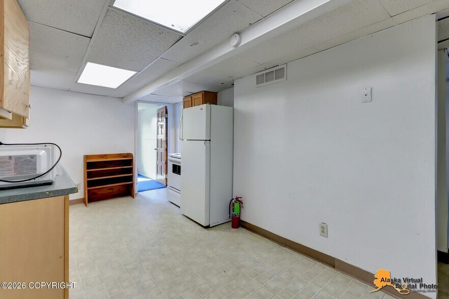 More Photos Of 3217 Oregon Dr, Anchorage Apartments For Sale