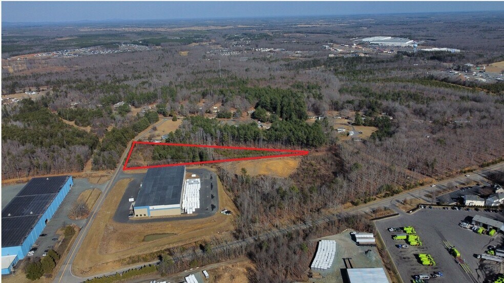 Primary Photo Of 0 Edgecomb rd, Troy Land For Sale