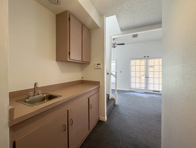 More Photos Of 336 E Plant St, Winter Garden Office For Lease
