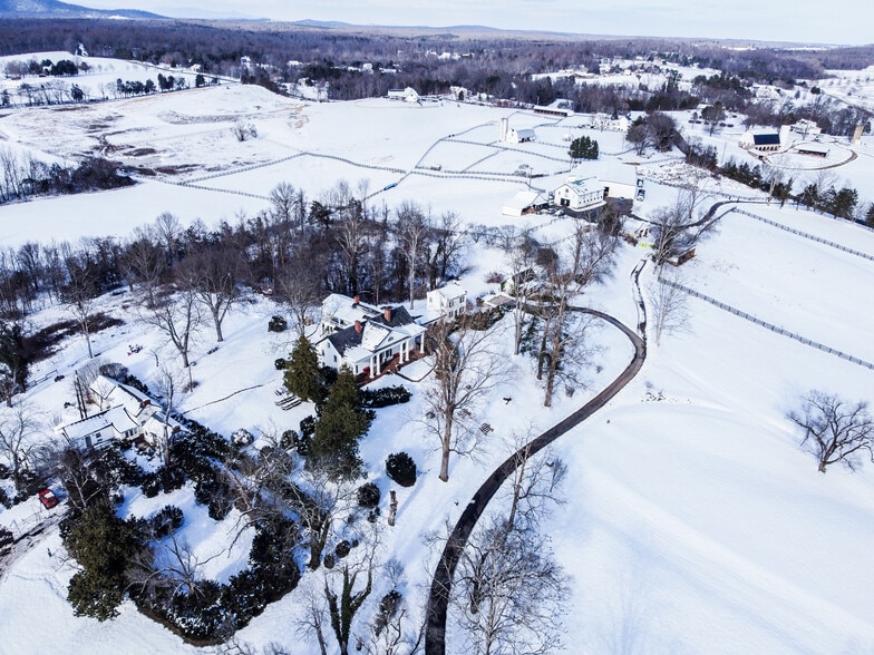 More Photos Of 2333 N James Madison Hwy, Locust Dale Hospitality For Sale