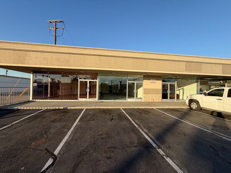 More Photos Of 1615-1649 W Chapman Ave, Orange Storefront For Lease