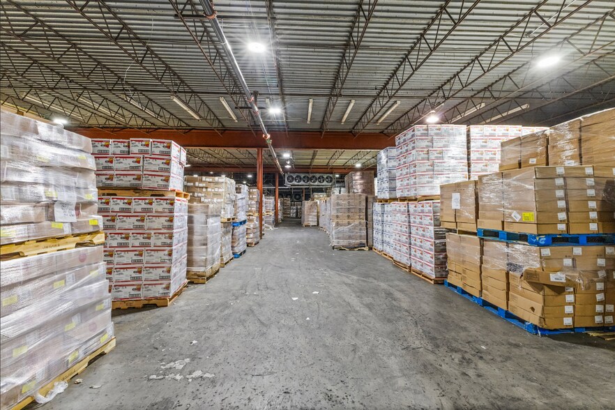 More Photos Of 1601 E 4th Ave, El Paso Industrial For Sale