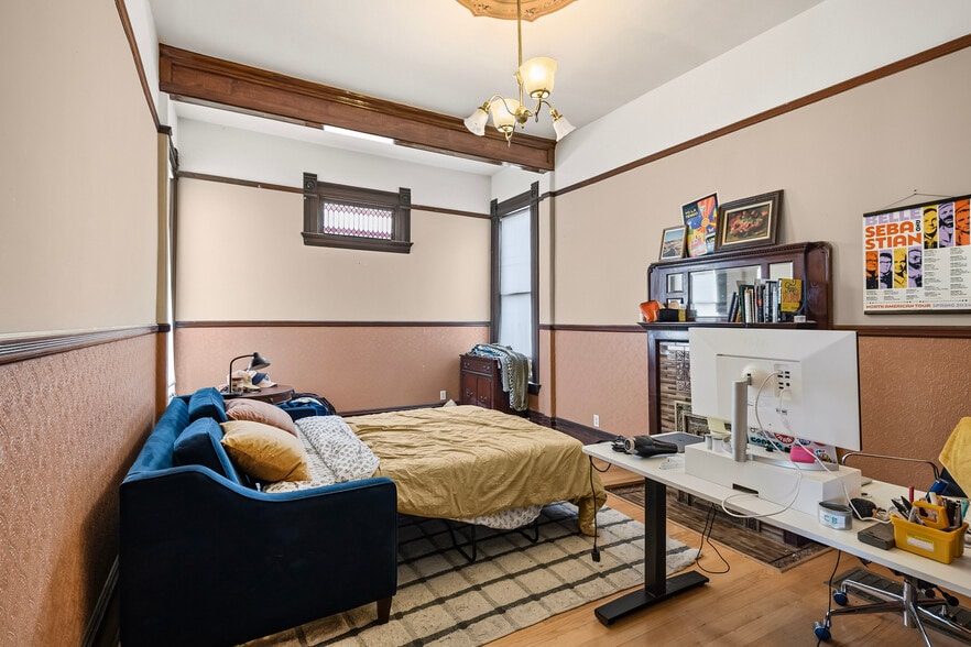 More Photos Of 1833 Clinton Ave, Alameda Apartments For Sale