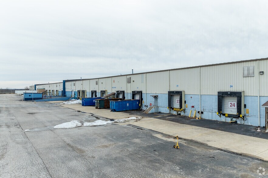More Photos Of 108 Summer Ct, Georgetown Warehouse For Lease