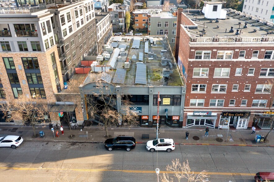 More Photos Of 206 Broadway Ave E, Seattle Storefront Retail Office For Lease