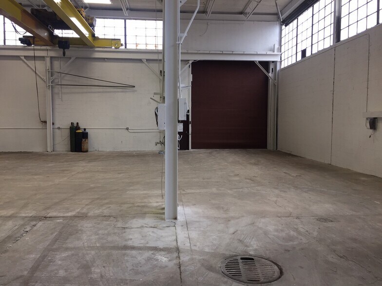 More Photos Of 31125 Fraser Dr, Fraser Warehouse For Sale