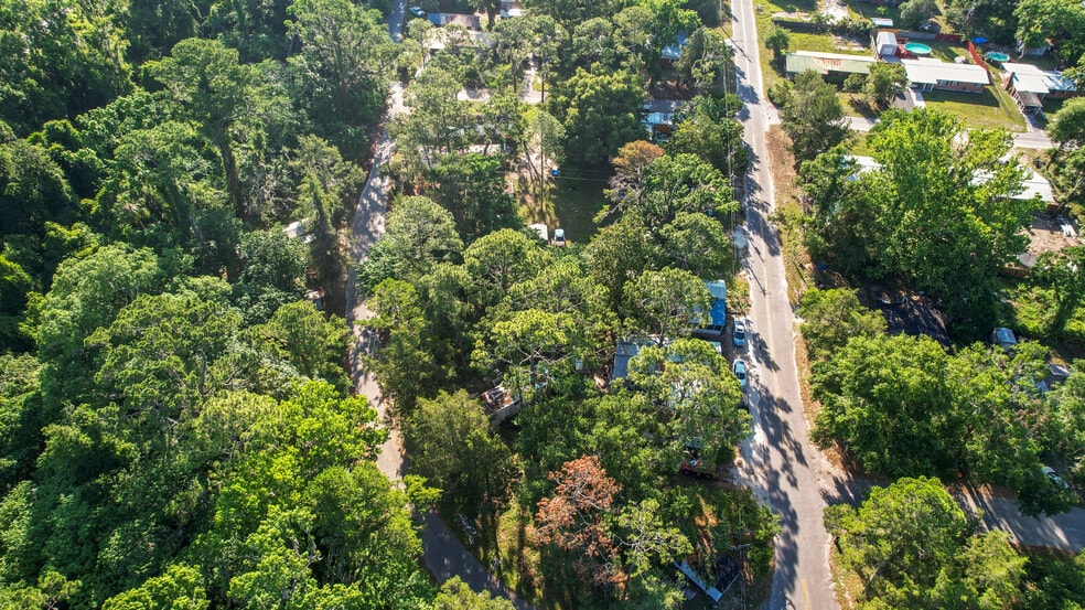 More Photos Of 224 SE Davie Ct, Lake City Manufactured Housing Mobile Home Park For Sale