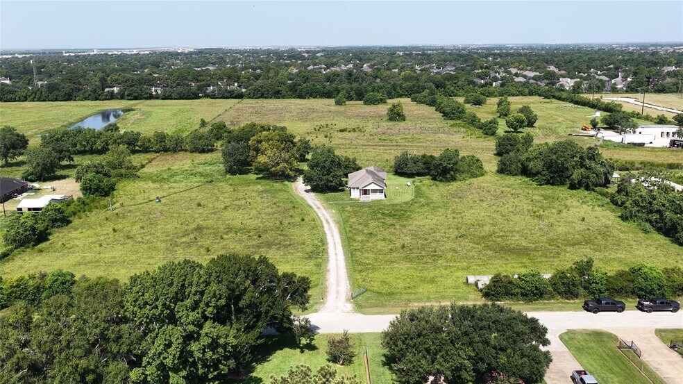 More Photos Of 15925 Merle Rd, Cypress Land For Sale