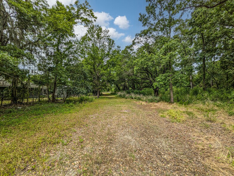 More Photos Of 408 Chaffee Rd N, Jacksonville Land For Sale