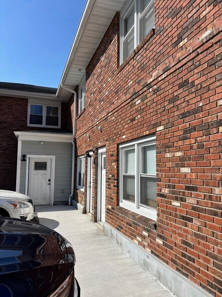 More Photos Of 11 Church Hill Rd, Newtown Office Residential For Sale