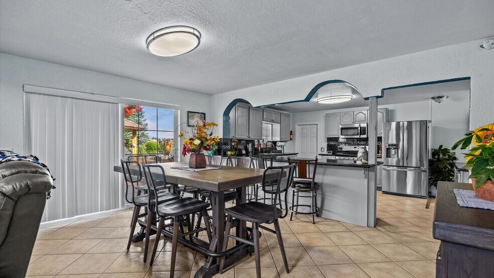 More Photos Of 20809 Nowhere Rd, Eckert Land For Sale