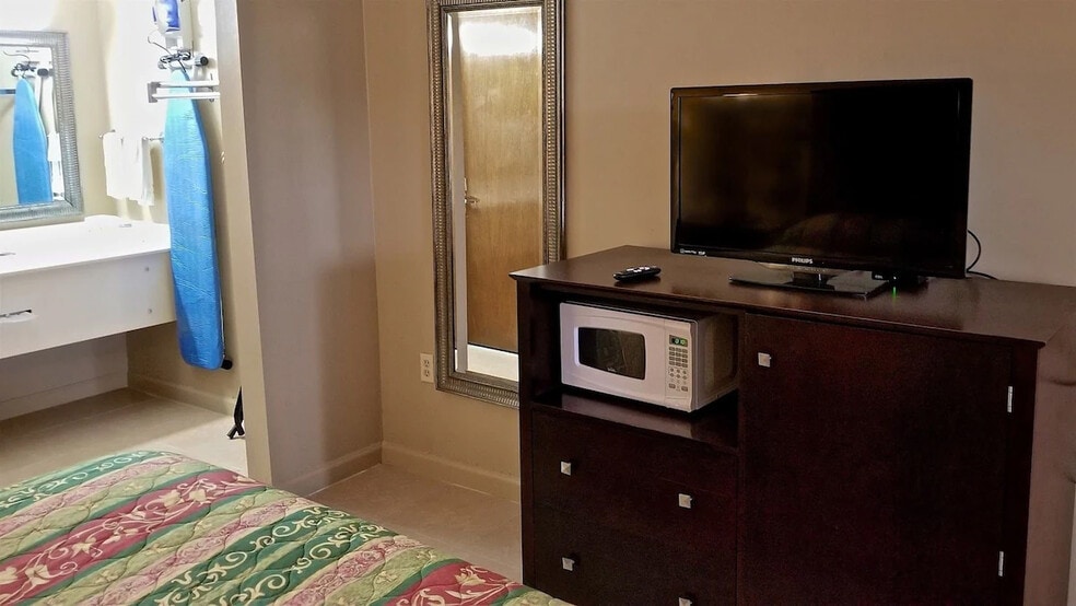 More Photos Of 2605 S Range Ave, Denham Springs Hotel For Sale
