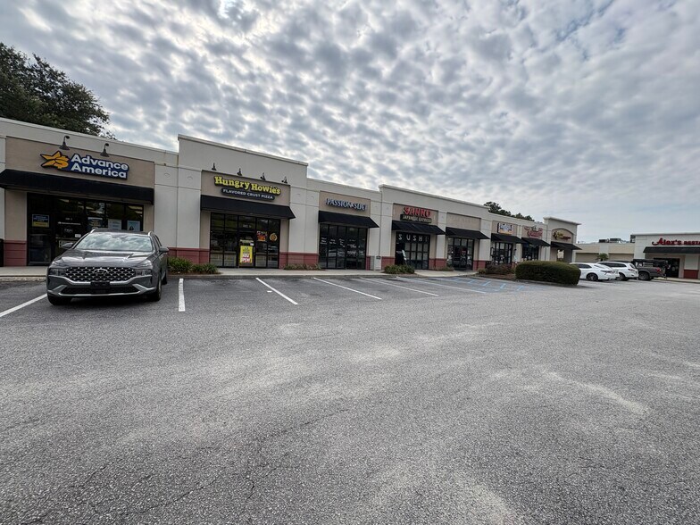 More Photos Of 134 St. James Ave, Goose Creek Freestanding For Lease