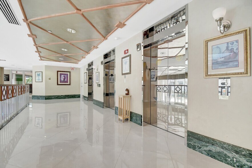 More Photos Of 200 S Andrews Ave, Fort Lauderdale Medical For Sale