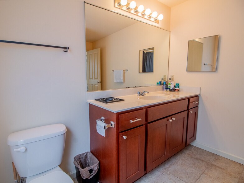 More Photos Of 1001-1005 Ann Ave, Saint Louis Apartments For Sale