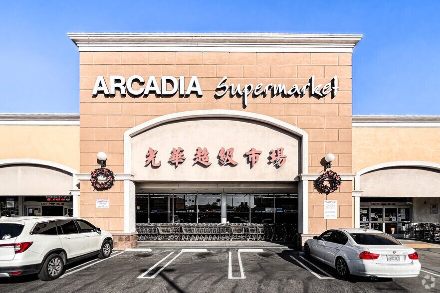 More Photos Of 627-655 W Duarte Rd, Arcadia Freestanding For Lease