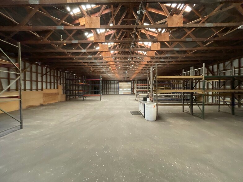 More Photos Of 66 State St, North Haven Garden Center For Sale