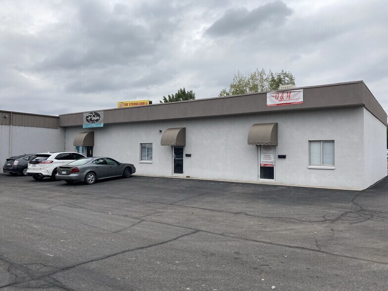More Photos Of 2940 I-70 Business Loop, Grand Junction Flex For Lease