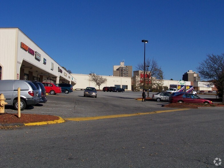 More Photos Of 472 Lincoln St, Worcester Drugstore For Lease