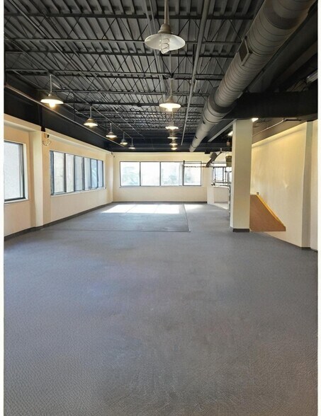 More Photos Of 265 Benton Dr, East Longmeadow Medical For Sale