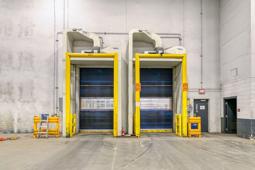 More Photos Of 1701 Technical Dr, Saint Johns Refrigeration Cold Storage For Sale