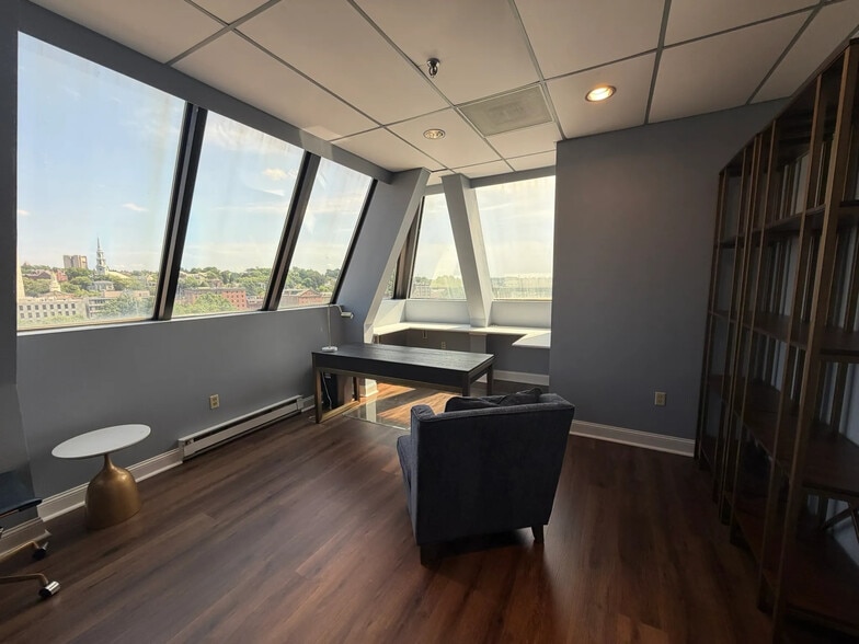 More Photos Of 123-129 Dorrance St, Providence Office For Lease