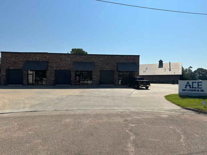 More Photos Of 104 Hazelton Cv, Gluckstadt Light Distribution For Lease