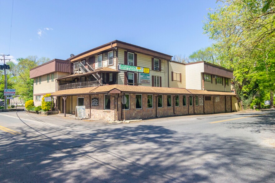 More Photos Of 9494 Riverton Rd, Bangor Restaurant For Sale