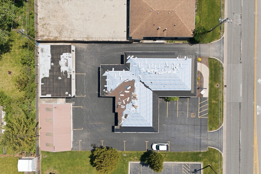 More Photos Of 2304 Plainfield Rd, Crest Hill Medical For Sale
