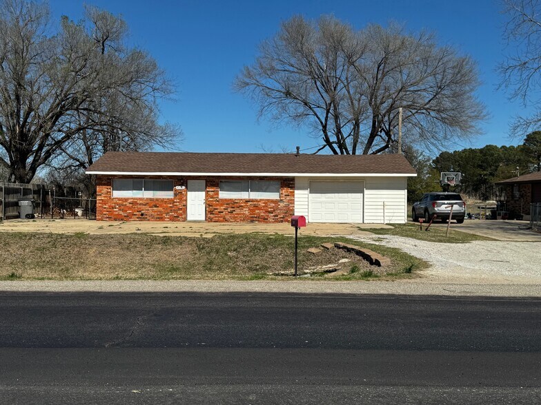 More Photos Of 45200 Highway 3, Shawnee Land For Sale