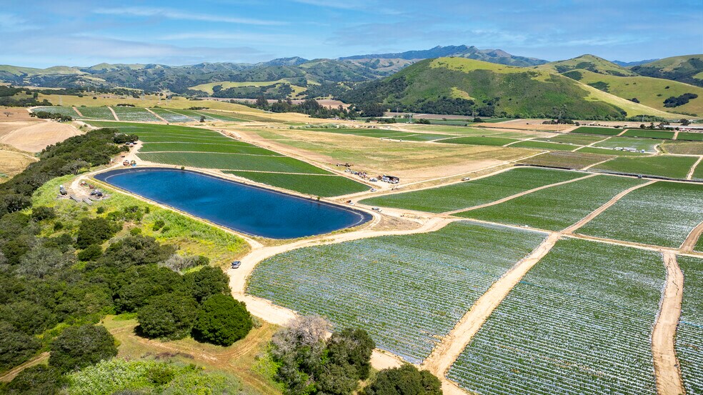 More Photos Of 975 San Juan Grade Rd, Salinas Land For Sale