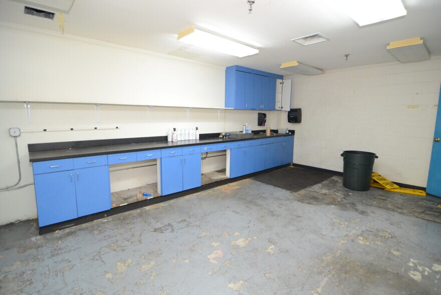 More Photos Of 1214 State Highway 34 E, Winnsboro Industrial For Sale
