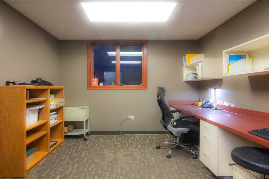 More Photos Of 246 N 18th Ave, Pocatello Healthcare For Sale