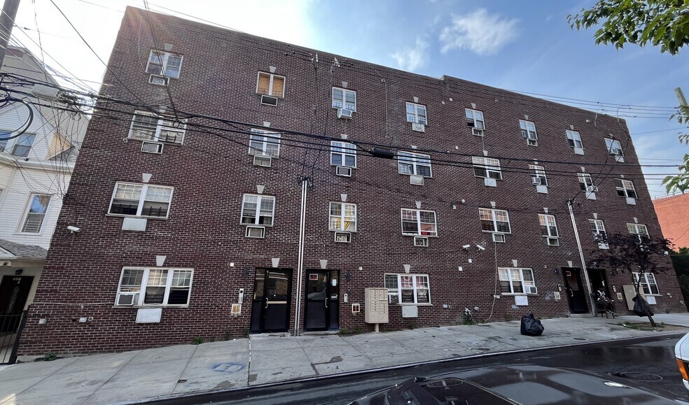 931939 Summit Ave, Bronx, NY 10452 Apartments For Sale