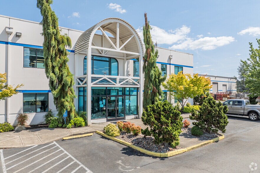 More Photos Of 1459 NW Sundial Rd, Troutdale Warehouse For Lease
