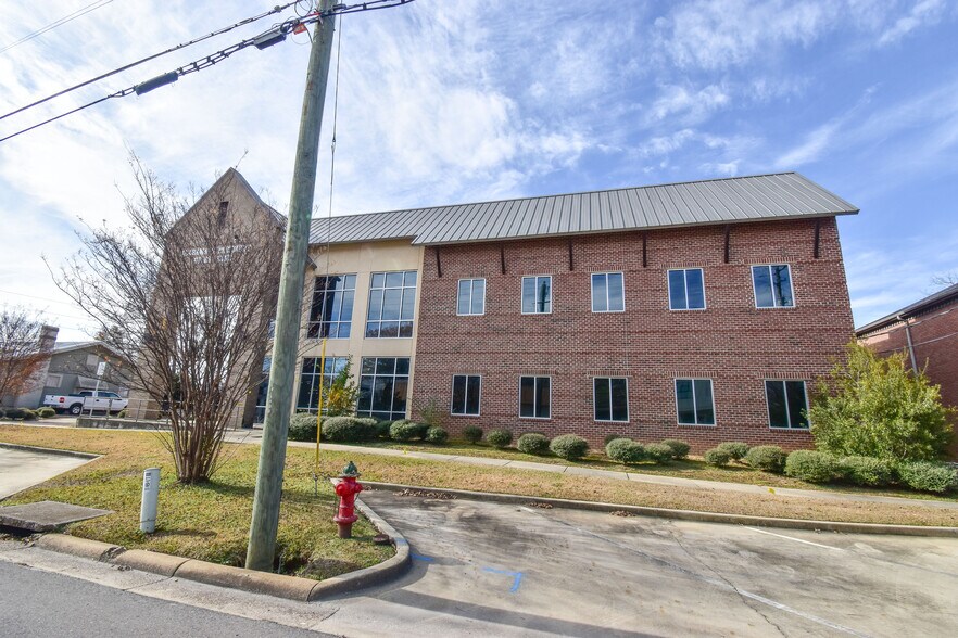 More Photos Of 1434 22nd Ave, Tuscaloosa Office For Sale