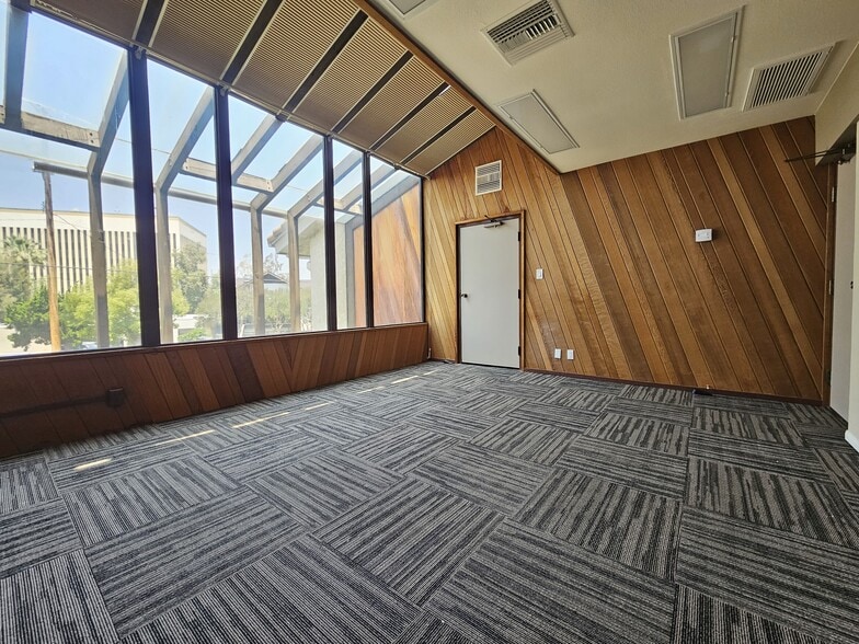 Primary Photo Of 222 E Olive Ave, Redlands Loft Creative Space For Lease