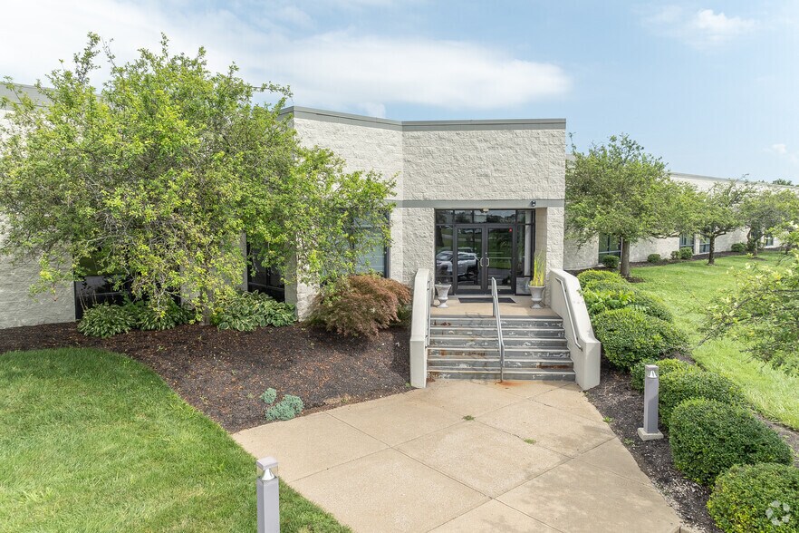 More Photos Of 105 Industry Dr, Versailles Manufacturing For Sale