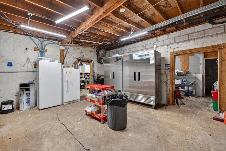 More Photos Of 12283 State Highway 39, Dibble Convenience Store For Sale