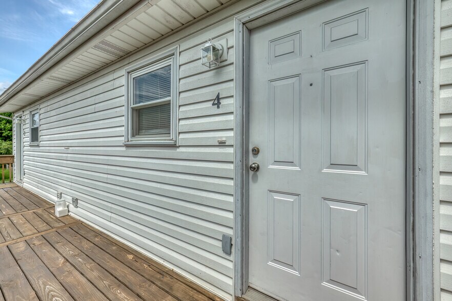 More Photos Of 1300 Holyoke St, Kingsport Apartments For Sale